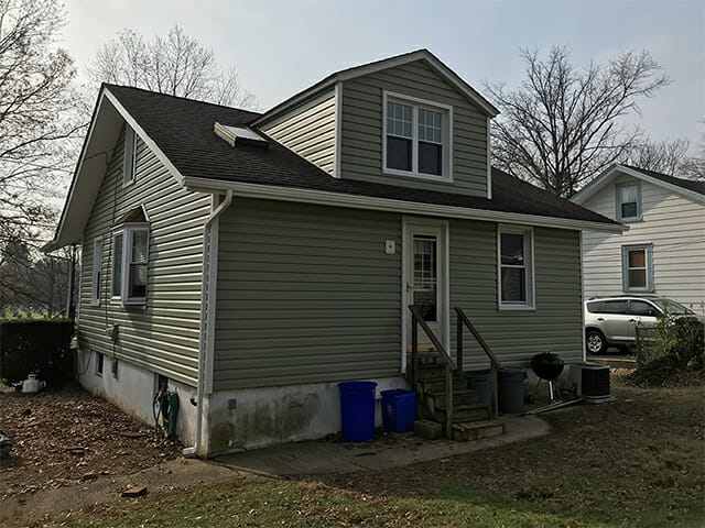 Crystal MN Roofing Contractors